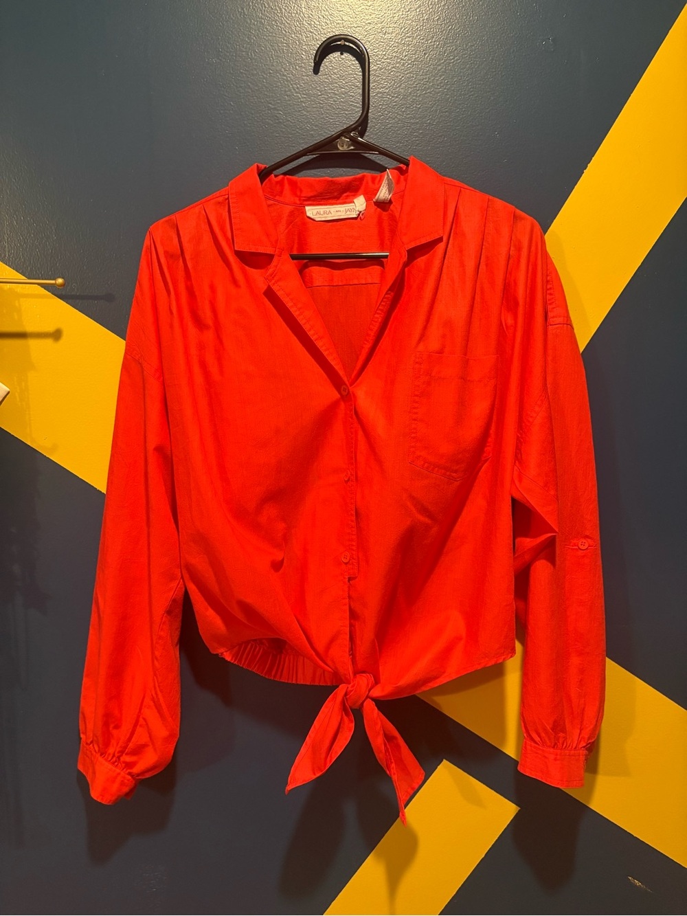 Laura and Jayne Red Button Down Tie Front Top NWOT